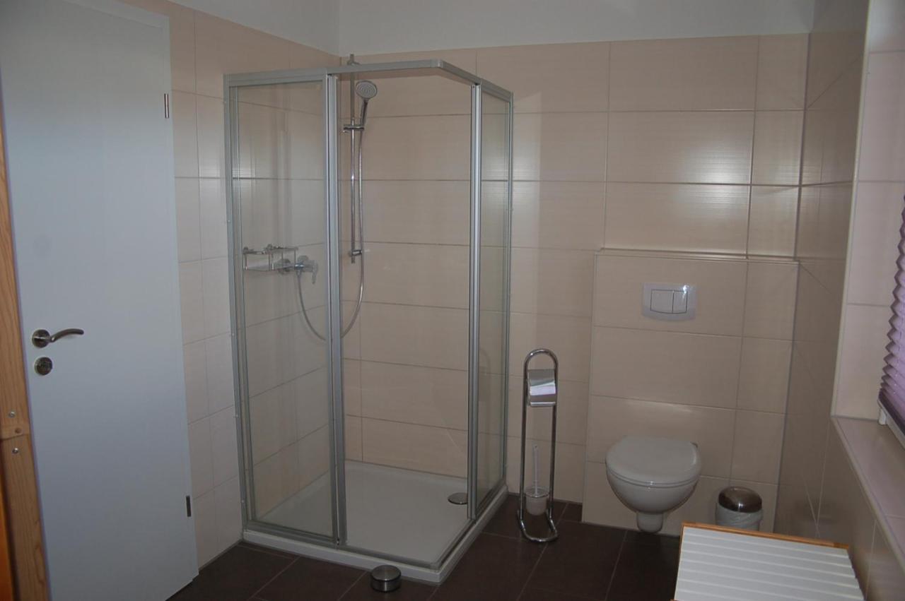 Behagliches Ferienhaus Zaunkoenig -Mit Kamin Und Sauna Tanne Exterior foto
